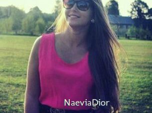 NaeviaDior