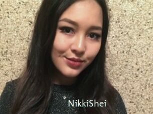 NikkiShei 1 grosse chatte poilue