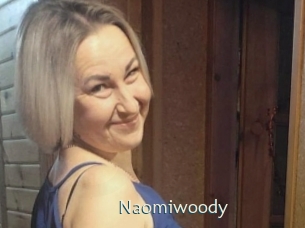 naomiwoody 1 grosse chatte poilue