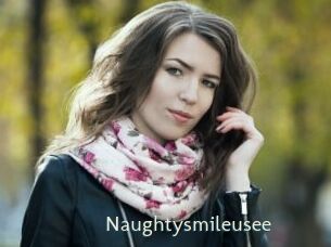 Naughtysmileusee