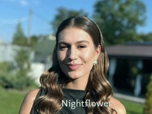 nightflower 1 grosse chatte poilue