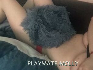 PLAYMATE_MOLLY