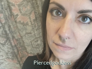 piercedgoddess 1 grosse chatte poilue