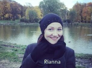 Rianna 1 grosse chatte poilue