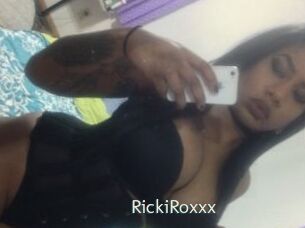 RickiRoxxx