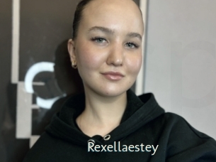 rexellaestey 1 grosse chatte poilue