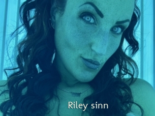 Riley_sinn