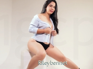 rileybennet 1 grosse chatte poilue