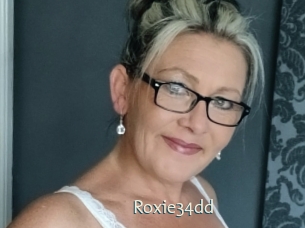 Roxie34dd