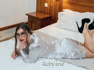 rubyane 1 grosse chatte poilue