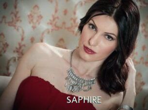 SAPHIRE_ 1 grosse chatte poilue