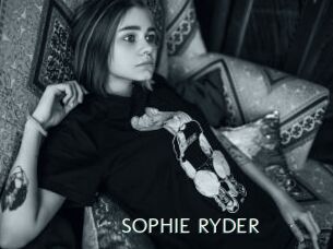 SOPHIE_RYDER