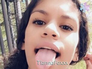 TiannaFoxxx
