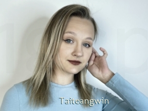 taiteangwin 1 grosse chatte poilue