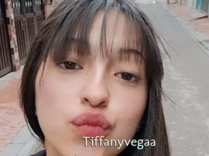 tiffanyvegaa 1 grosse chatte poilue