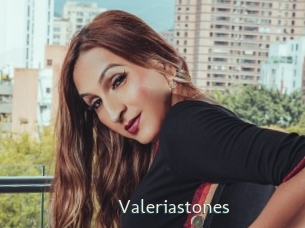 valeriastones 1 grosse chatte poilue