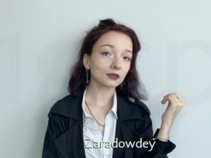 zaradowdey 1 grosse chatte poilue
