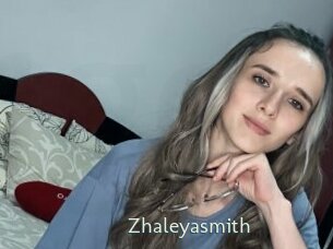 zhaleyasmith 1 grosse chatte poilue