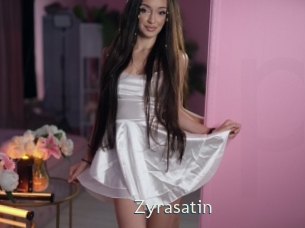 zyrasatin 1 grosse chatte poilue